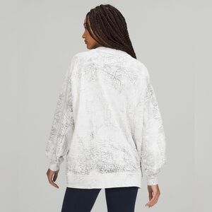 EUC lululemon perfectly oversized crew thread dye white black size 4